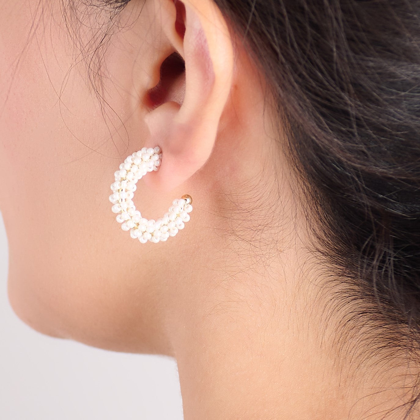 Winterfell Pearl Hoops