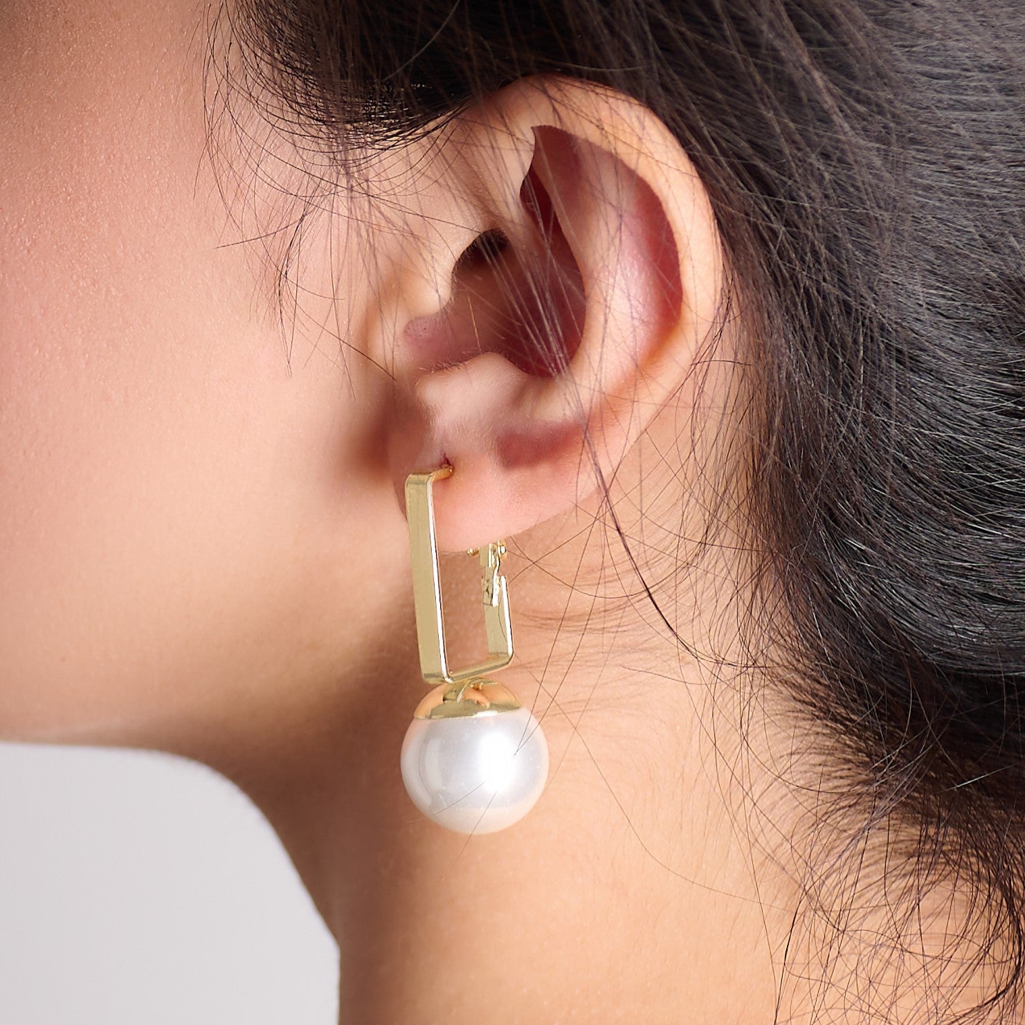 Times Square Pearl Earrings