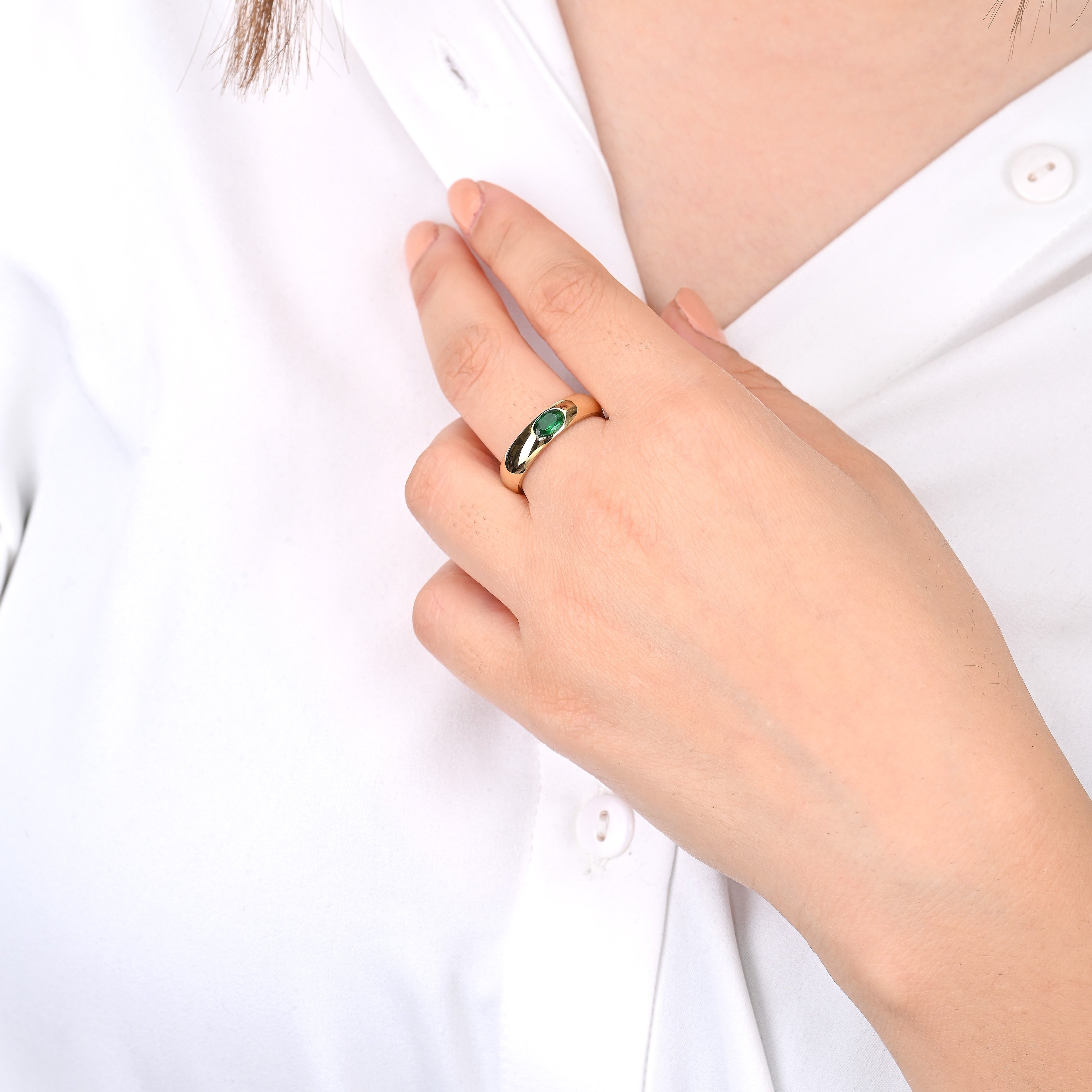 Oval Emerald Ring | 18kt Gold Plated